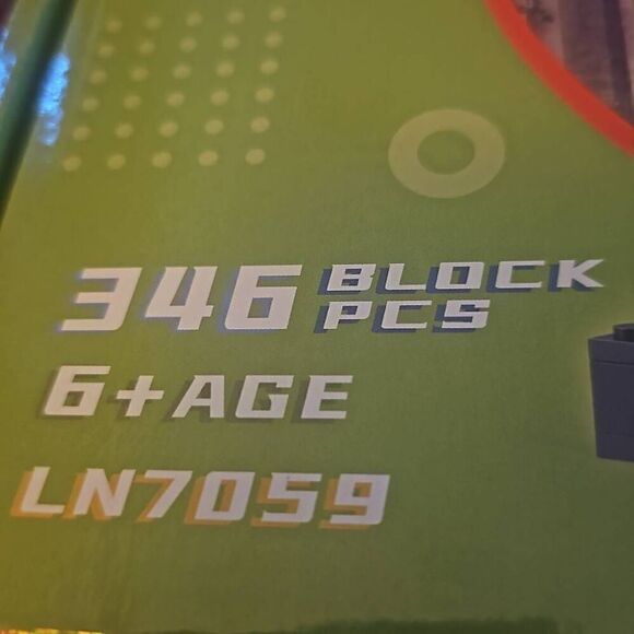 Leaning Tower of Pisa to build 346 pieces - Picture 2 of 4